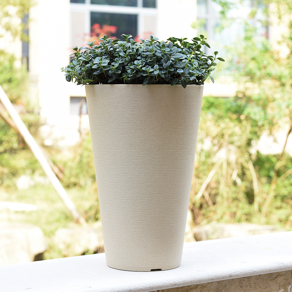Decorative Round Plastic Flower Pot