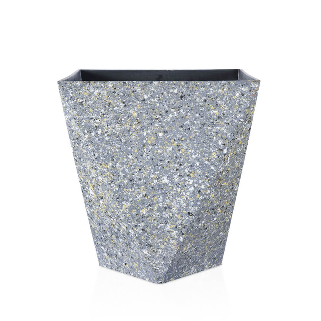 Classic Round Plastic Floor Planter 