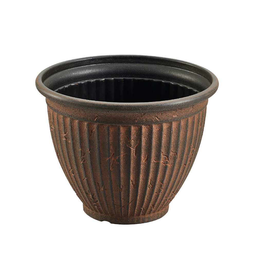 Classic Ribbed Plastic Planter – Durable & Versatile