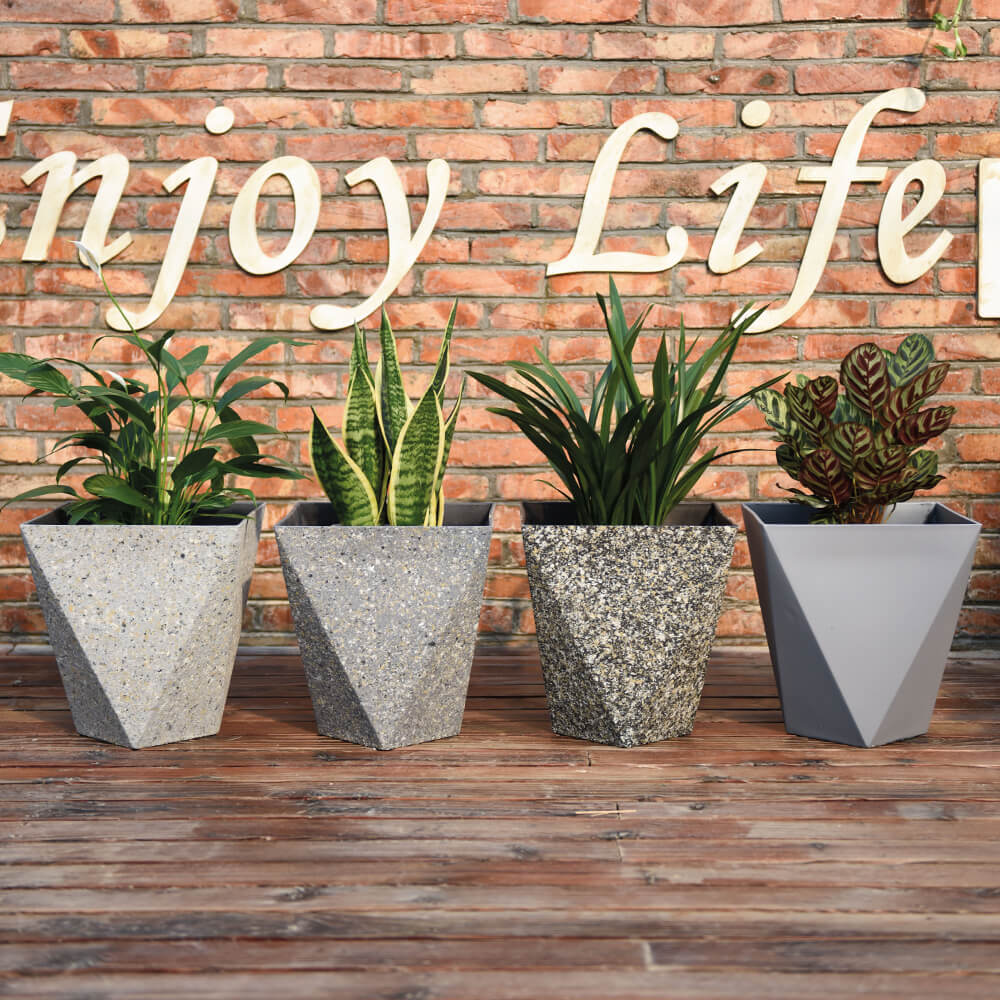 Classic Round Plastic Floor Planter 